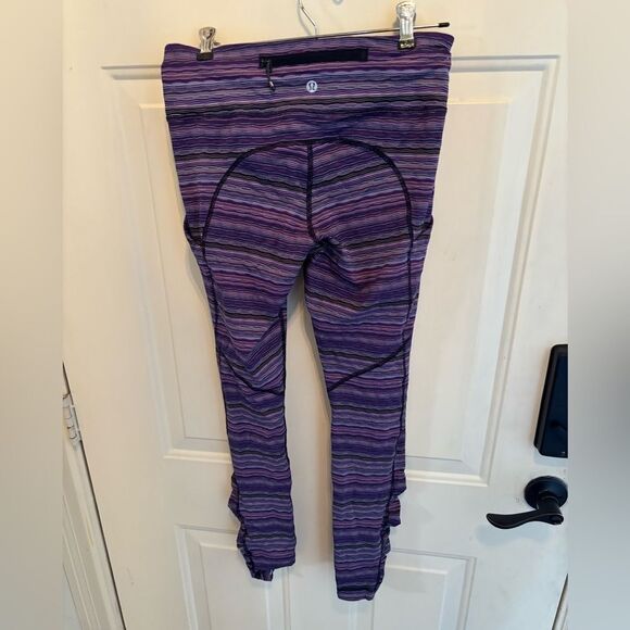 Lululemon Speed Tight IVSpace Dye Twist Ultra
Violet Multi Size 6 Leggings - Picture 6 of 6